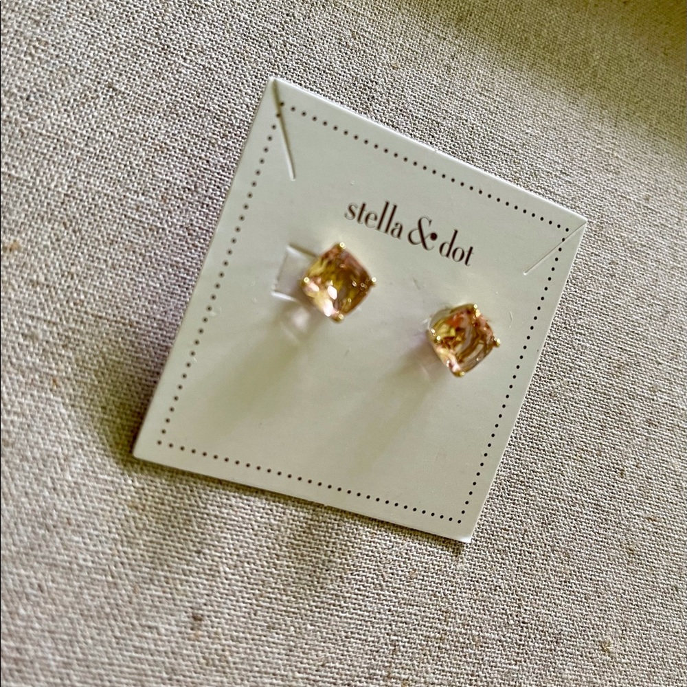Stella & Dot Luxe Stud - Pink